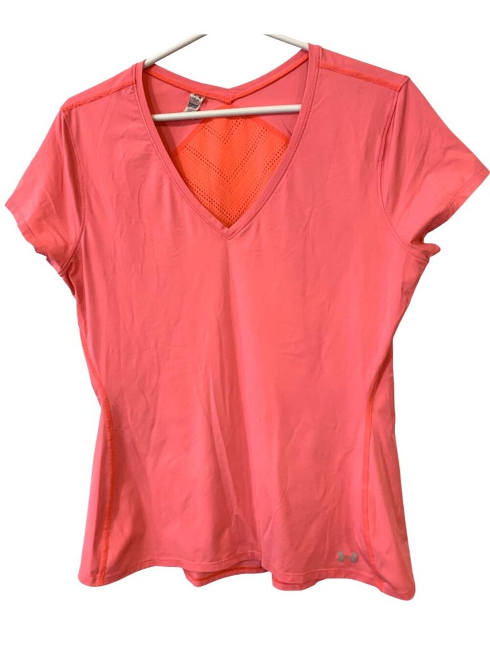 Under Armour HeatGear L Pink V Neck Athletic Shirt Running Gym Moisture Wicking